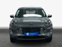 Usado Ford Kuga Titanium 152 HP (111 kW) 2022 Prateado SUV