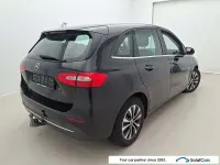 Gebraucht Mercedes B180 116 PS (85 kW) 2022 Schwarz Kleinwagen