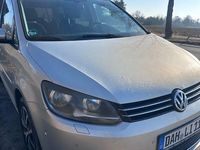 Gebraucht VW Touran Highline 140 PS (102 kW) 2011 Silber Van / Kleinbus