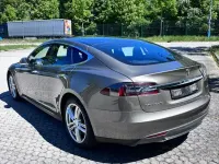Usado Tesla Model S 395 kW (538 CV) 2016 Marrón Utilitario