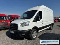 Gebraucht Ford Transit Trend 131 PS (96 kW) 2022 Frostweiß Van