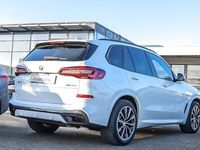 Gebraucht BMW X5 M Sport 394 PS (289 kW) 2022 Weiß SUV