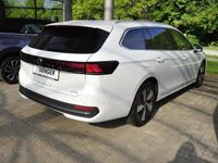 Gebraucht VW Passat Business 150 PS (110 kW) 2024 Weiß Kombi