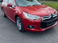 Gebraucht Citroën DS4 120 PS (88 kW) 2012 Rot Kleinwagen