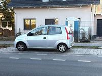 Gebraucht Daihatsu Cuore Plus 58 PS (42 kW) 2003 Grau Kleinwagen