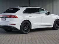 Gebraucht Audi Q8 S-Line 286 PS (210 kW) 2023 Gletscherweiß metallic SUV