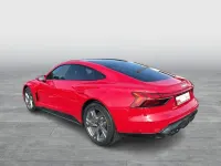 Gebraucht Audi e-tron GT quattro Sport 350 kW (476 PS) 2022 Tangorot metallic Limousine