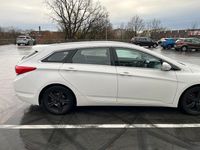 Gebraucht Hyundai i40 136 PS (100 kW) 2015 Weiß Kombi