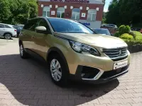 Gebraucht Peugeot 5008 120 PS (88 kW) 2017 Lackierung pyrite/metallic klarlack (metallic) SUV