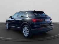Gebraucht Audi Q3 Ambiente 150 PS (110 kW) 2023 Mythosschwarz metallic SUV