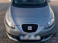 Gebraucht Seat Altea 125 PS (91 kW) 2009 Grau Kleinwagen