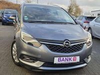 Gebraucht Opel Zafira Innovation 140 PS (102 kW) 2017 Licht grau m2 Van / Kleinbus
