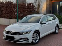 Gebraucht VW Passat Elegance 150 PS (110 kW) 2020 Weiß Kombi