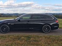 Gebraucht BMW 530 258 PS (189 kW) 2014 Schwarz Kombi