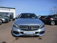 gebraucht Mercedes C180 T-Modell Avantgarde / LED / Teilleder