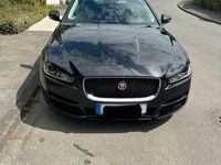 Gebraucht Jaguar XE 180 PS (132 kW) 2016 Schwarz Limousine