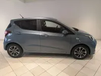 Gebraucht Hyundai i10 87 PS (63 kW) 2017 Blau Kleinwagen