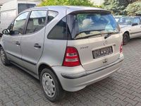 Gebraucht Mercedes A140 Classic 82 PS (60 kW) 2002 Polarsilber  metalliclack Kleinwagen