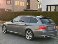 Gebraucht BMW 325 Performance 204 PS (150 kW) 2010 Grau Kombi