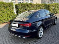 Gebraucht Audi A3 Sport 116 PS (85 kW) 2019 Blau Limousine