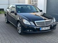 Second-hand Mercedes E220 170 CP (125 kW) 2010 Negru Berlinǎ