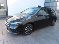 Gebraucht Mercedes B200 150 PS (110 kW) 2022 Schwarz Van / Kleinbus