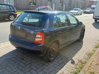 Gebraucht Skoda Fabia 60 PS (44 kW) 2003 Blau Kleinwagen