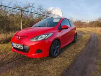 Gebraucht Mazda 2 75 PS (55 kW) 2010 Rot Kleinwagen