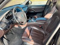 Second-hand BMW X5 Performance 313 CP (230 kW) 2016 Negru SUV