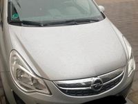 Gebraucht Opel Corsa 95 PS (69 kW) 2012 Silber Kleinwagen