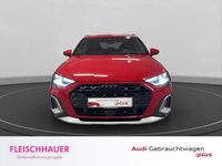 Gebraucht Audi A3 Ambiente 150 PS (110 kW) 2024 Rot Limousine