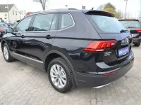 Gebraucht VW Tiguan Allspace Comfortline 150 PS (110 kW) 2021 Deep black perleffekt (metallic) SUV