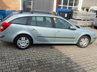 Gebraucht Renault Laguna 107 PS (78 kW) 2002 Silber Kombi