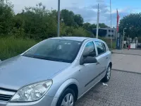 Brugt Opel Astra 90 HK (66 kW) 2007 Grå Hatchback