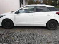 Gebraucht Hyundai i20 Active 85 PS (62 kW) 2018 Weiß Kleinwagen