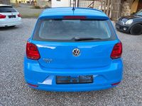 Gebraucht VW Polo 60 PS (44 kW) 2015 Blau Kleinwagen