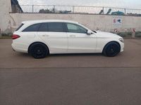 Gebraucht Mercedes C250 204 PS (150 kW) 2014 Weiß Kombi