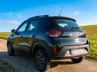 Usado Dacia Spring Essentiel 33 kW (45 CV) 2023 Negro Utilitario