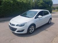 Gebraucht Opel Astra 120 PS (88 kW) 2015 Weiß Limousine