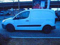 Gebraucht Peugeot Partner Avantage 90 PS (66 kW) 2014 Weiß Van / Kleinbus