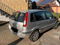 Gebraucht Ford Fusion 100 PS (73 kW) 2008 Silber Kleinwagen