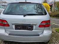 Gebraucht Mercedes B170 116 PS (85 kW) 2008 Silber Van / Kleinbus