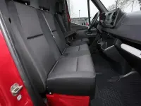 Używany Mercedes Sprinter 170 KM (125 kW) 2022 Czerwony Van