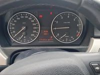 Gebraucht BMW 320 170 PS (125 kW) 2010 Grau Kombi