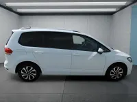 Gebraucht VW Touran 150 PS (110 kW) 2021 Weiß Van / Kleinbus
