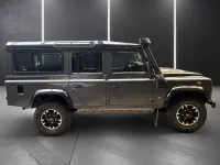 Gebraucht Land Rover Defender Adventure 122 PS (89 kW) 2016 Grau Kombi