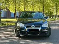 Gebraucht VW Jetta 102 PS (75 kW) 2009 Blau Limousine
