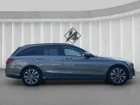 Gebraucht Mercedes 300 Night 258 PS (189 kW) 2019 Selenitgrau  metalliclack Kombi