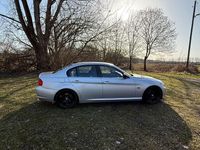 Second-hand BMW 325 218 CP (160 kW) 2008 Argintiu Berlinǎ