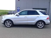 Gebraucht Mercedes ML350 258 PS (189 kW) 2011 Iridiumsilber  metalliclack SUV